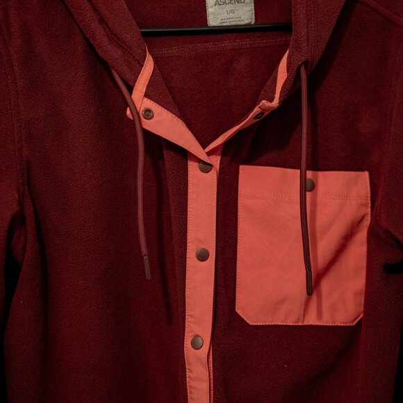 Ascend Burgundy Fleece Hoodie Shirt Jacket Size L – Outdoor Hiking Button-Up - Picture 2 of 6